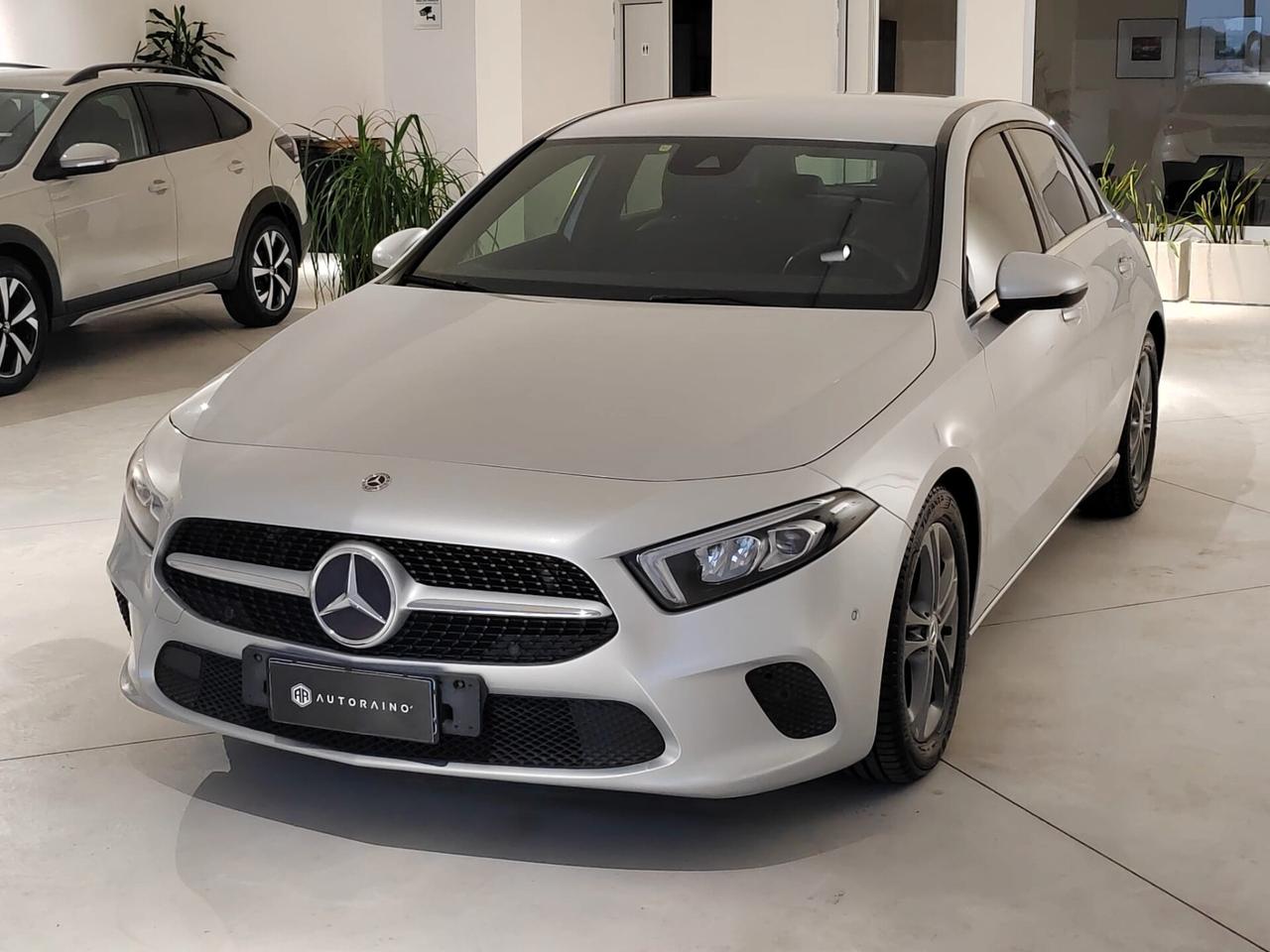 Mercedes-benz A 180 A 180 d Automatic Business Extra