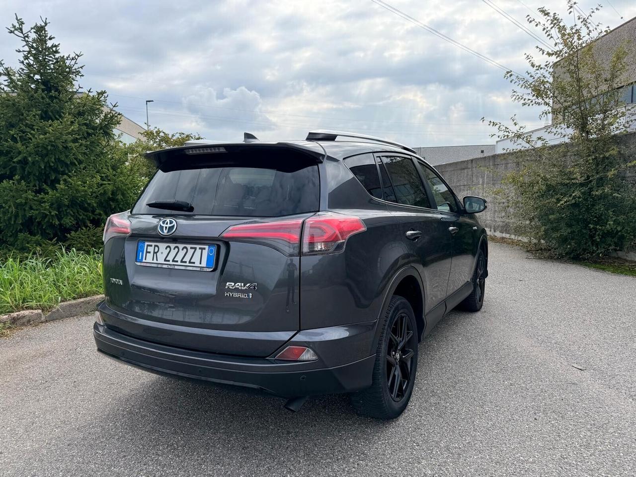 Toyota RAV 4 RAV4 2.5 Hybrid 2WD Lounge 197cv (145kw)