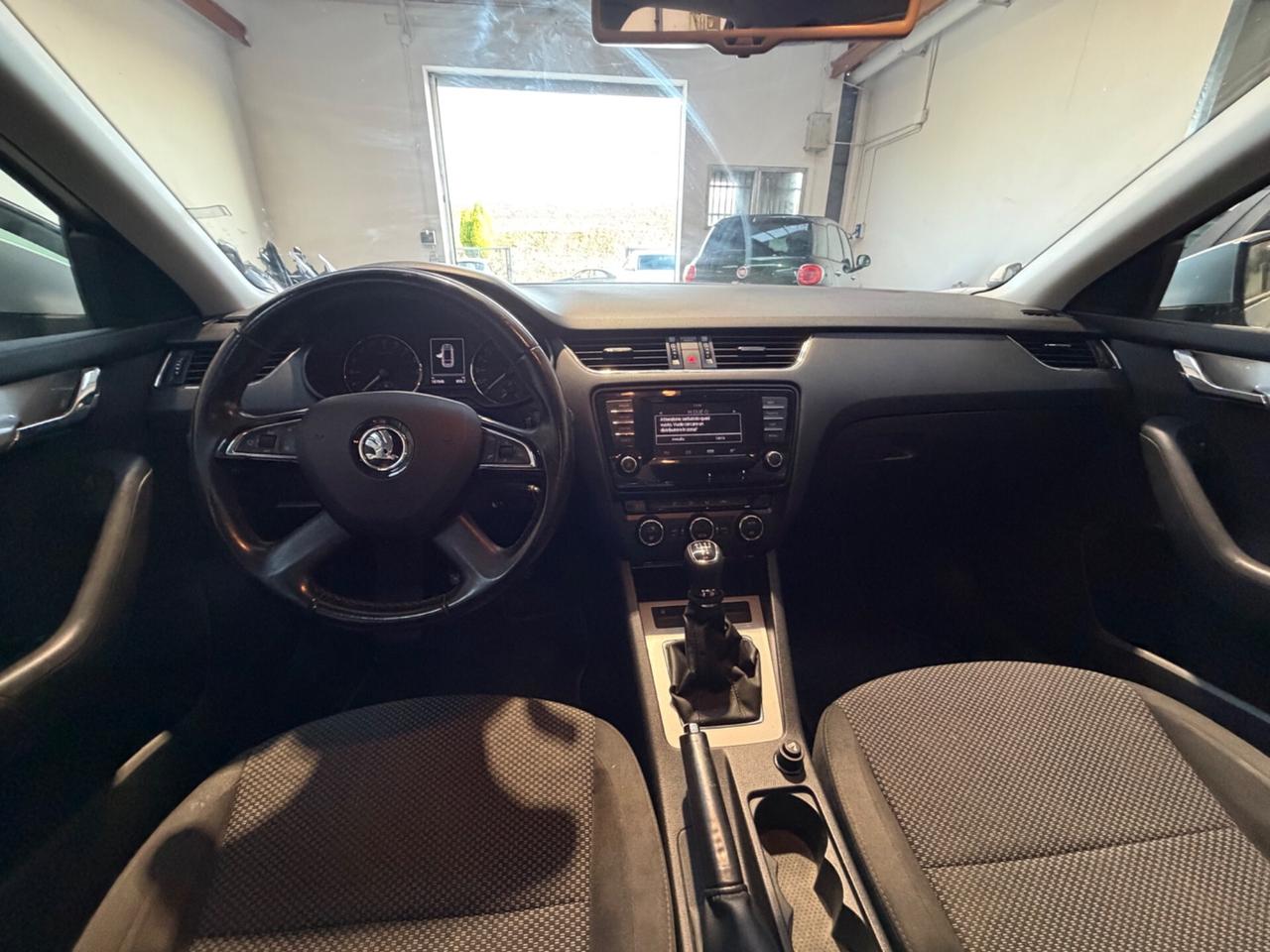Skoda Octavia 1.6 TDI CR 105 CV Ambition