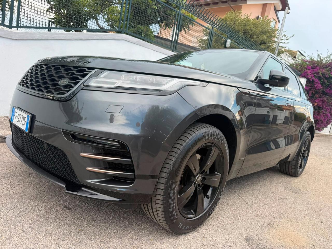 Land Rover Range Velar 2.0D I4 180 CV R-Dynamic HSE