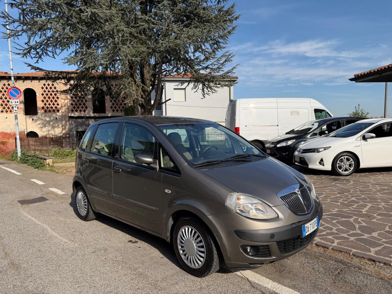 Lancia MUSA 1.9 Multijet Oro