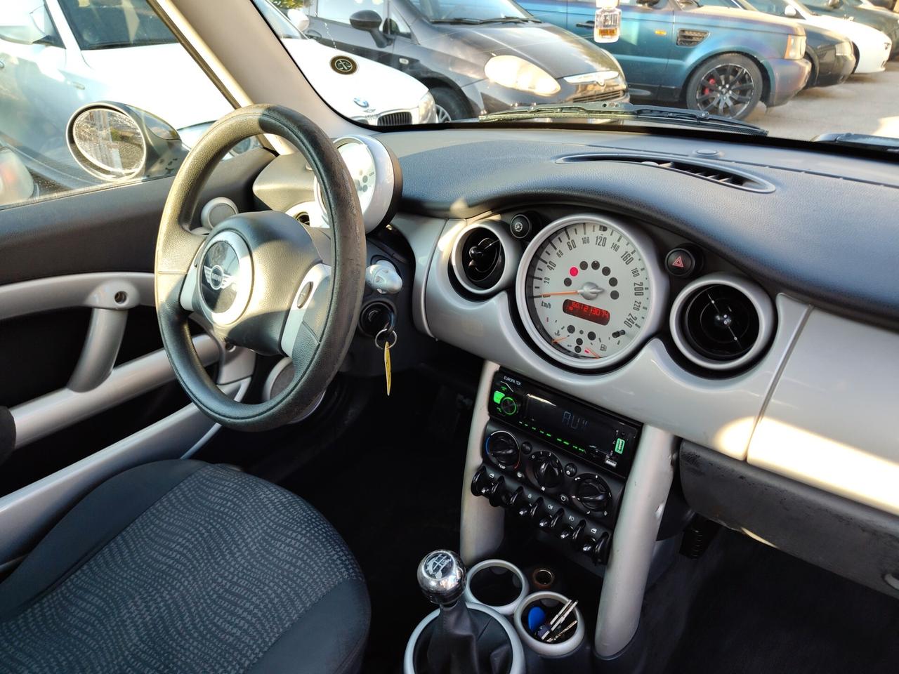 Mini 1.6 16V Cooper