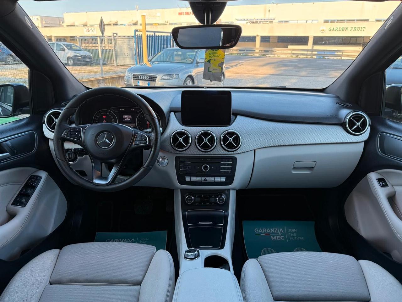 Mercedes-benz B 180 d Automatic Sport