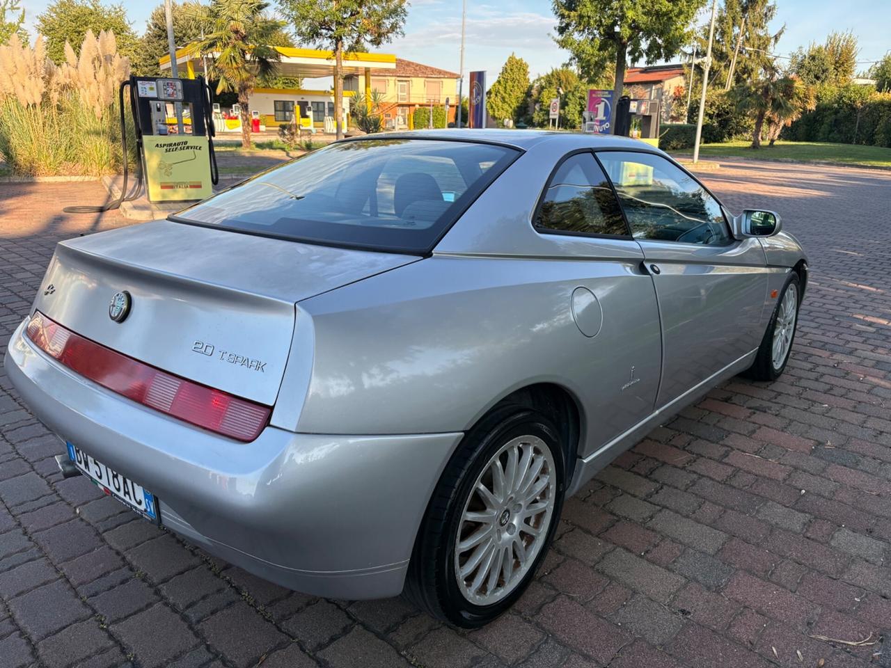 Alfa Romeo GTV 2.0i 16V Twin Spark cat L