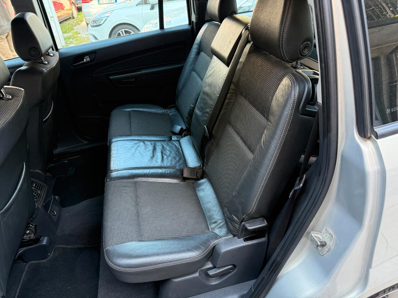 Opel Zafira 1.6 16V ecoM 94CV Cosmo 7 POSTI impianto a metano
