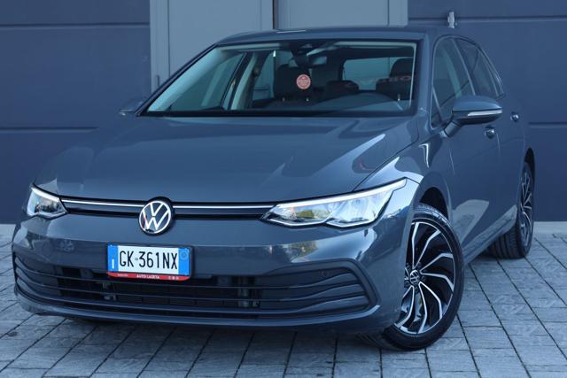 VOLKSWAGEN Golf 1.0 eTSI EVO DSG Life