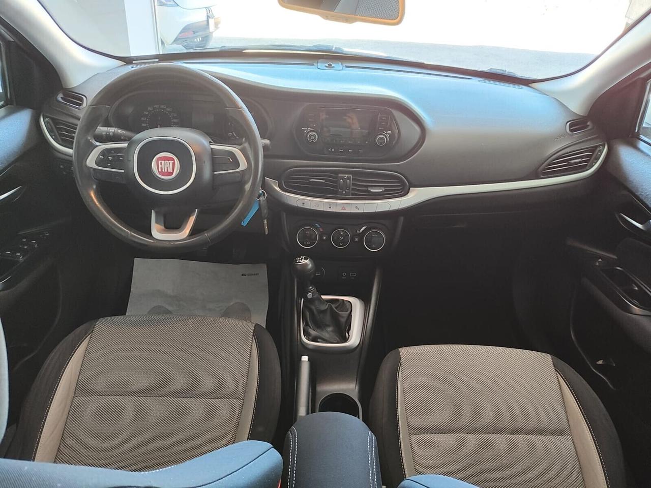 Fiat Tipo 1.6 Mjt 4 porte Lounge