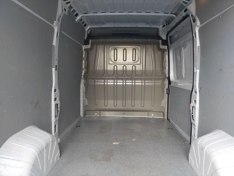 Peugeot Boxer Boxer 333 2.2 BlueHDi 140 S&S PM-TM L2H2