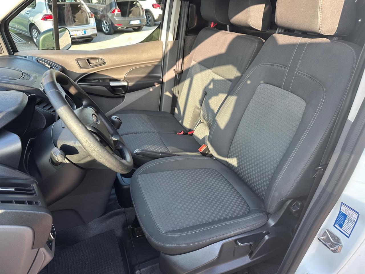 Ford Tourneo Connect 1.5 100 CV Titanium PROBLEMI AL MOTORE