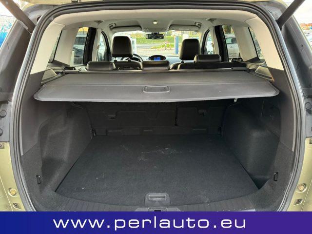 FORD Kuga 2.0 TDCi 140 CV Titanium CAMBIO AUTOMATICO