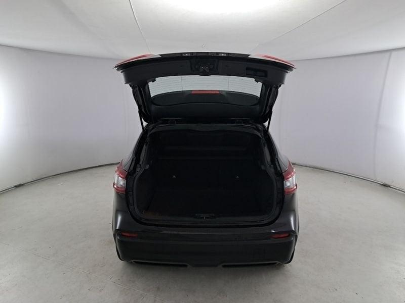 Nissan Qashqai 1.3 DIG-T 140 CV Business
