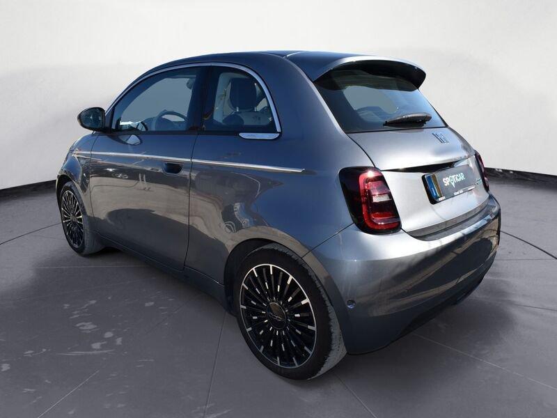 FIAT 500 La Prima Berlina 42 kWh