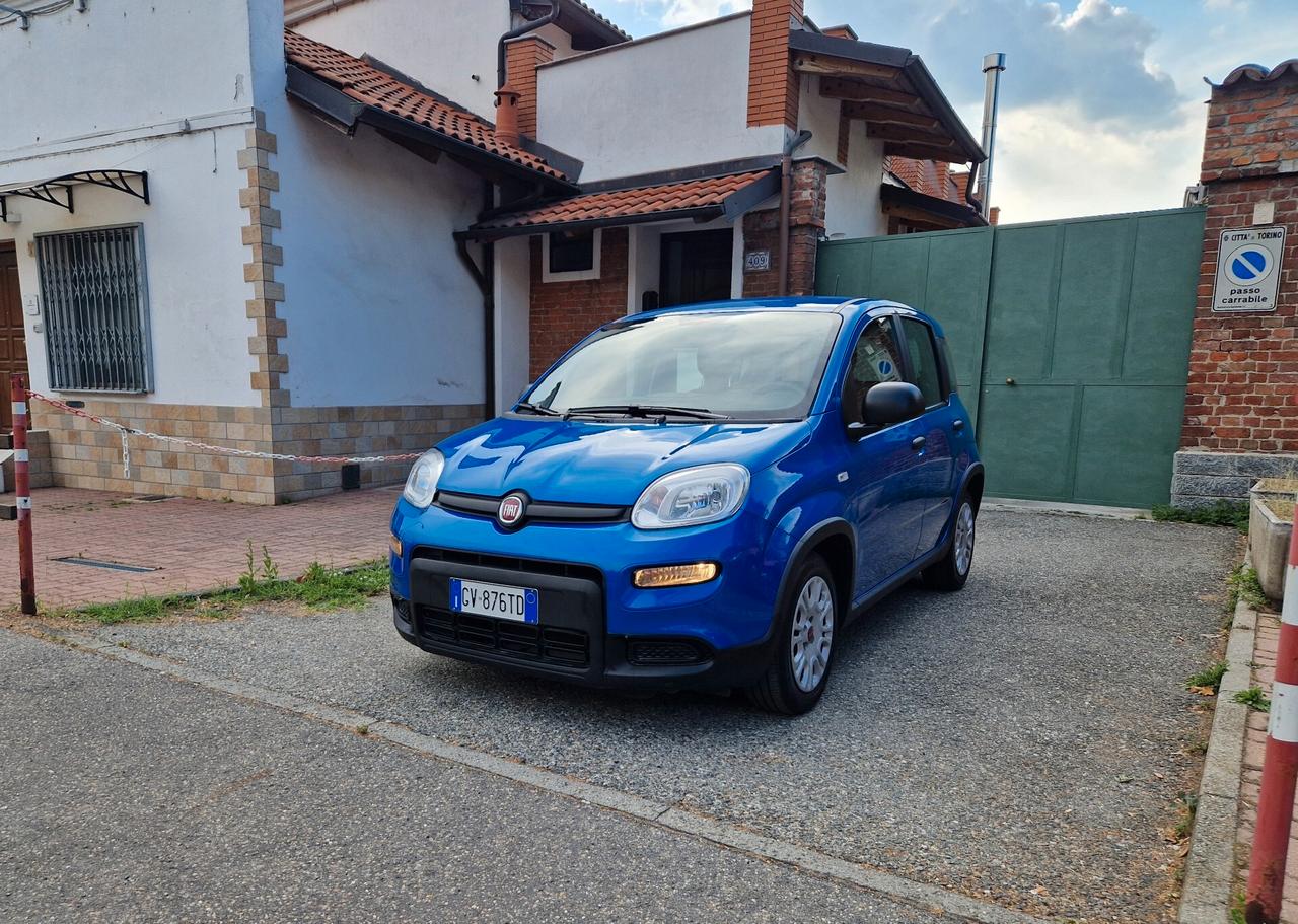Fiat Panda Hybrid 1.0 70CV "29.100 km" Bluetooth, Sensori post., Start&Stop