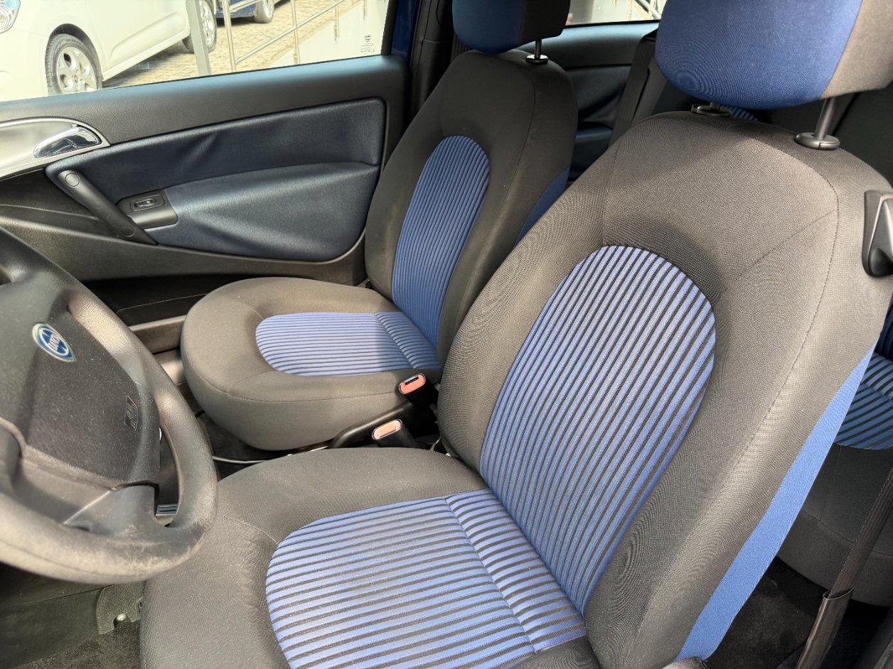Lancia Ypsilon 3 Porte Ypsilon 1.2 8v New Oro IDONEA NEOPATENTATI