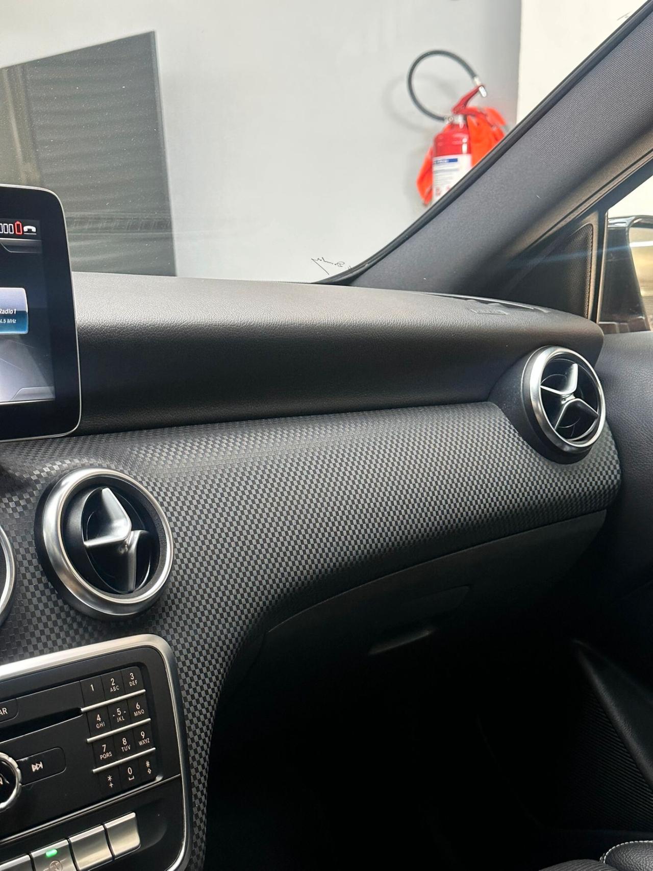 Mercedes-benz A 200 d Automatic Premium