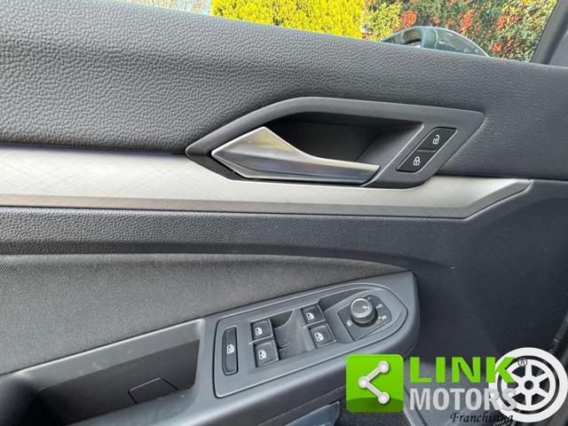 VOLKSWAGEN Golf 1.5 METANO