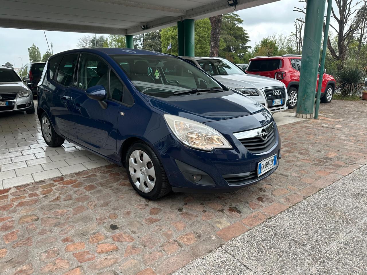 Opel Meriva 1.7 CDTI 110CV (12 RATE)