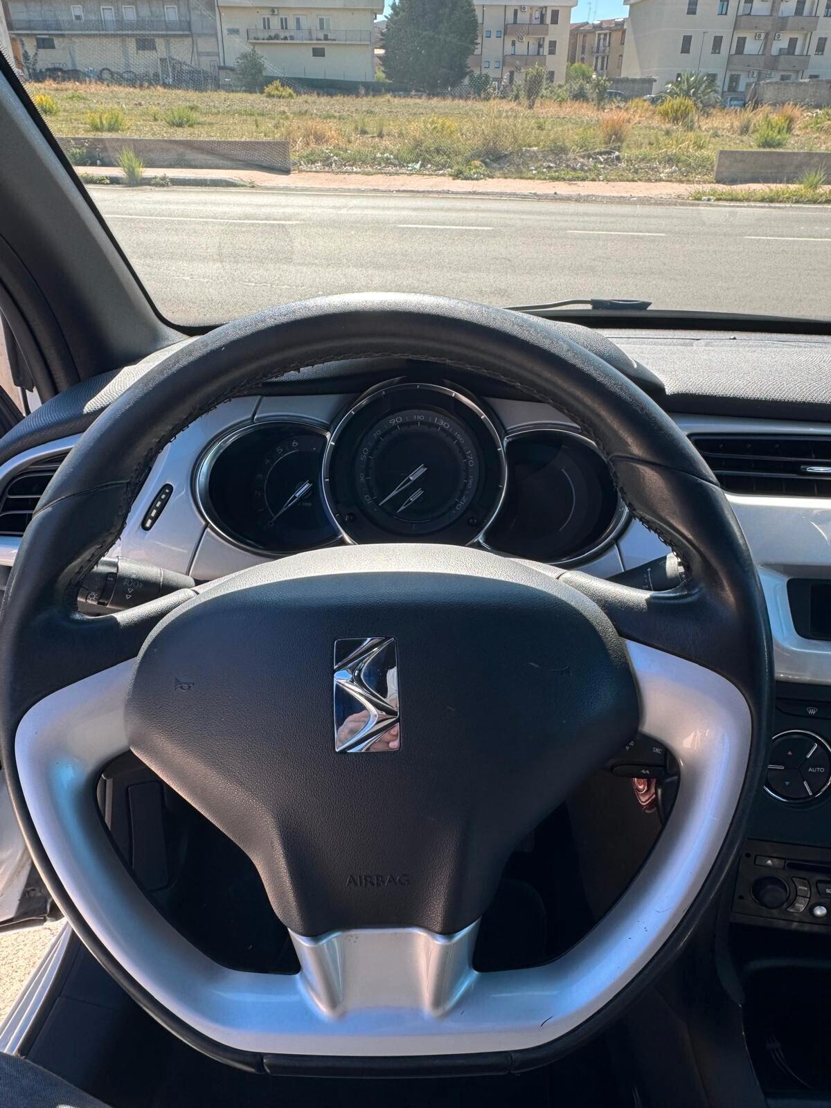 Citroen DS3 1.2 Vti coupé