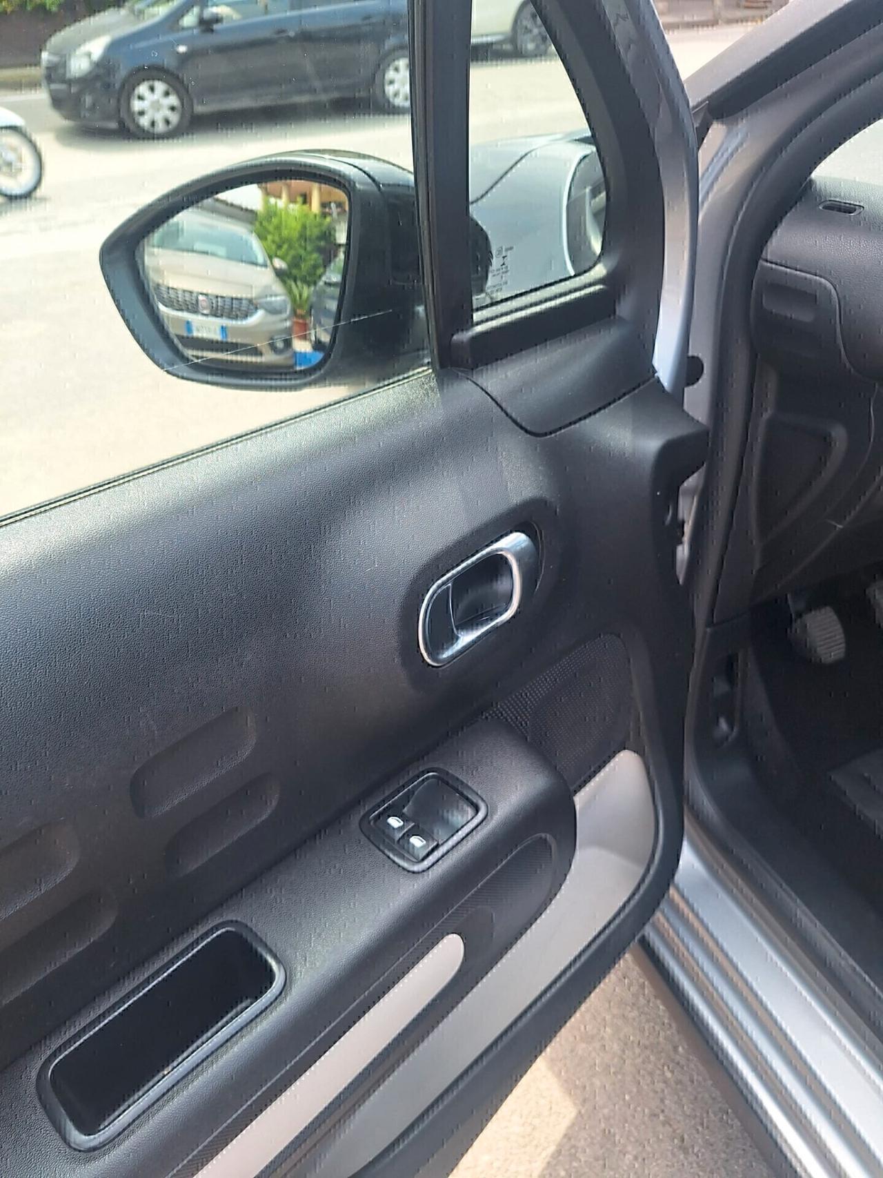 Citroen C3 PureTech 83 S&S Shine