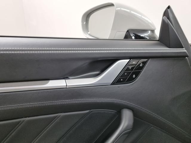 PORSCHE 911 Turbo S Cabriolet 650 cv