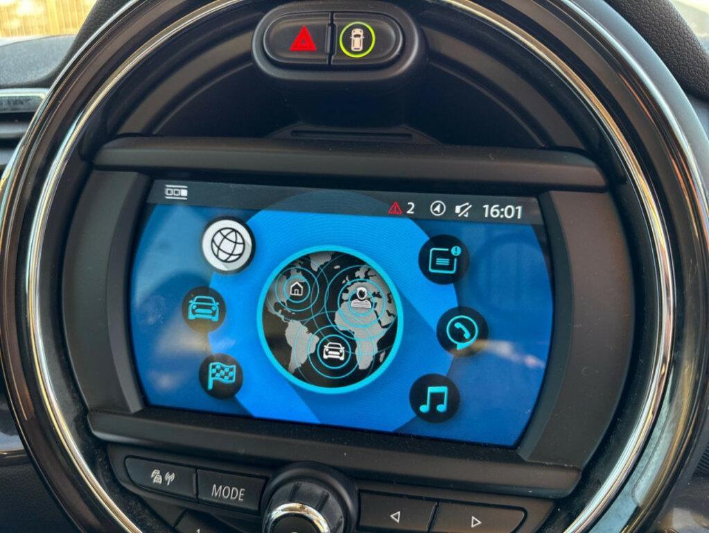 Mini Cooper D Clubman 2.0 Cooper D Mayfair Edition