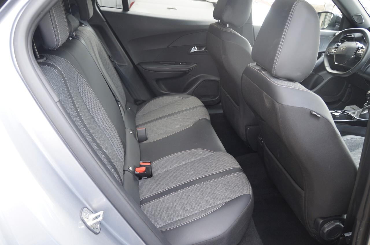 Peugeot 2008 PureTech 100 S&S Allure 360°