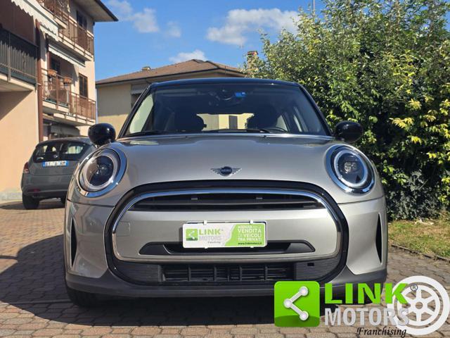 MINI Cooper 1.5 Cooper Essential 5 porte