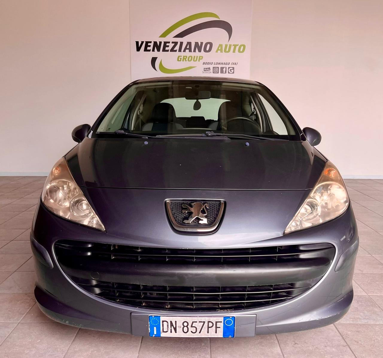 Peugeot 207 1.6 HDi 90CV 3p. XS