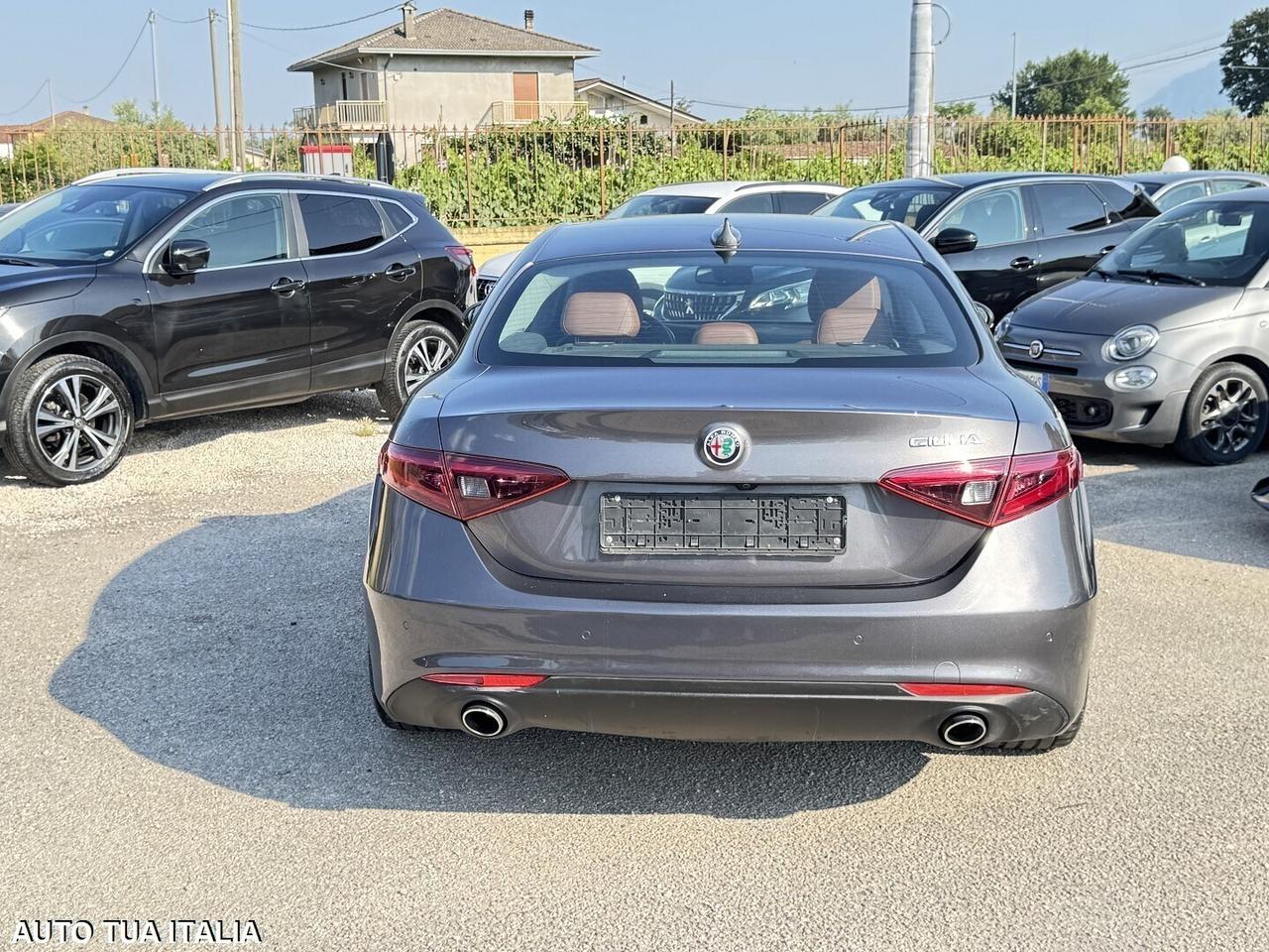 ALFAROMEO GIULIA BUSINESS PER ESPORTAZIONE