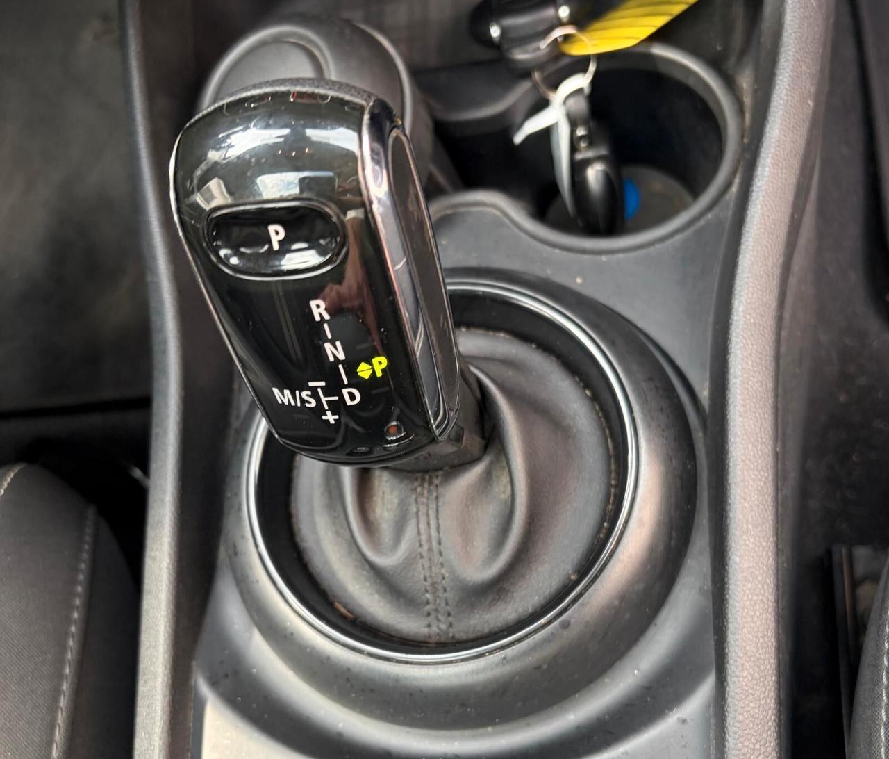 MINI 2.0 COOPER SD HYPE CLUBMAN "UNICA"