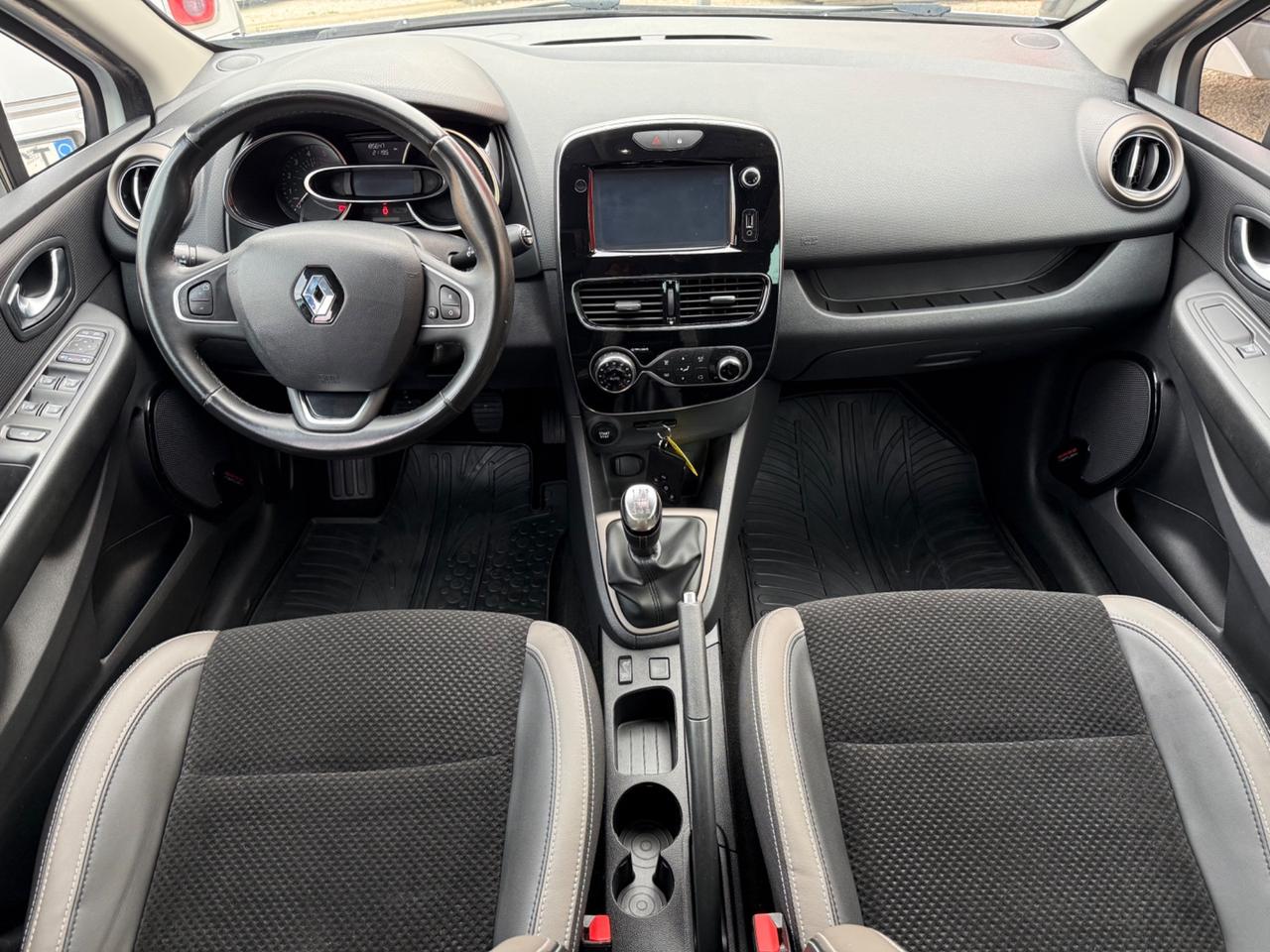 Renault Clio dCi 8V 75 CV Start&Stop 5 porte Energy Intens