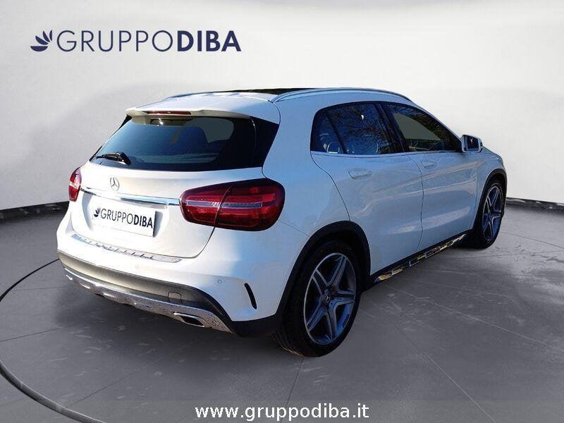 Mercedes-Benz GLA GLA-X156 2017 Diesel 200 d Premium 4matic auto