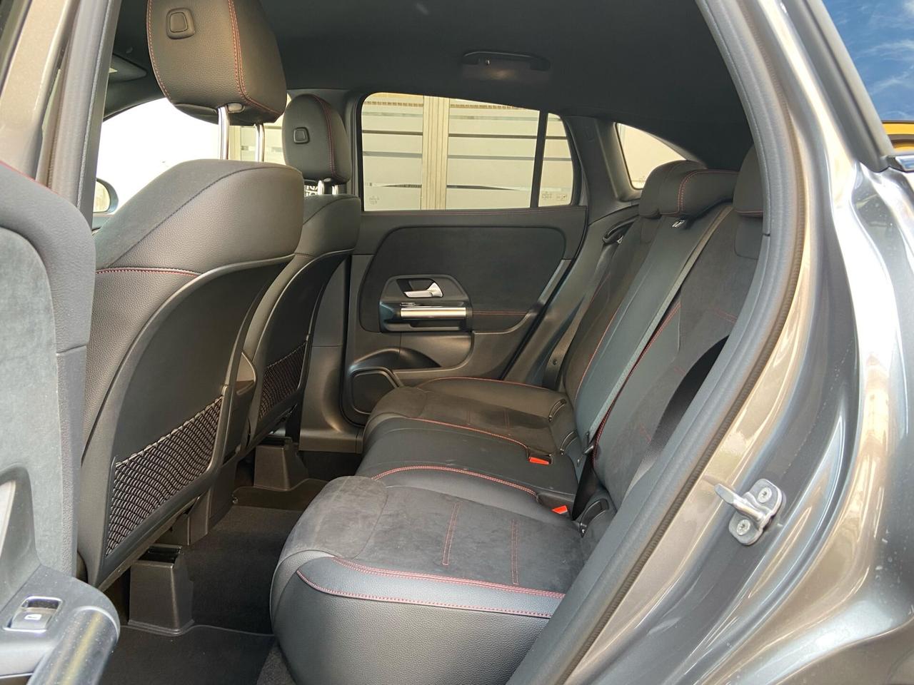 Mercedes-benz GLA 180 d Automatic AMG Line Advanced Plus