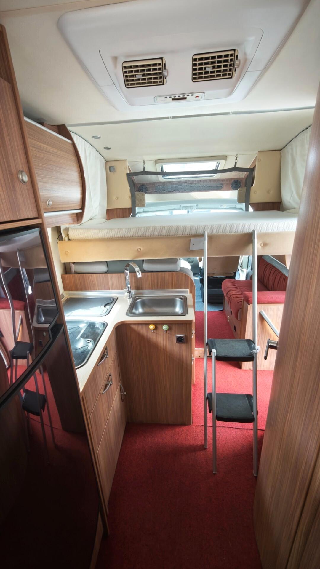 Burstner su Ducato 130cv con Gemelli e basculante