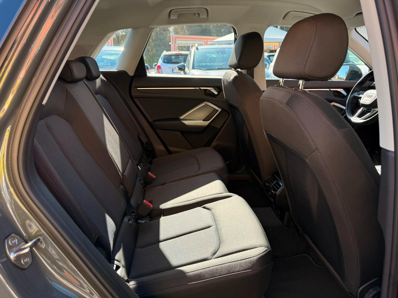 Audi Q3 2.0 TDi 150CV S-Tronic Advanced - 2022