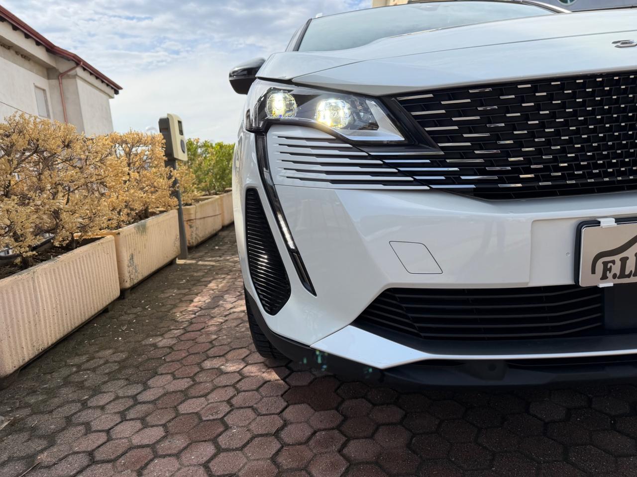 Peugeot 3008 PureTech Turbo 130 S&S EAT8 GT