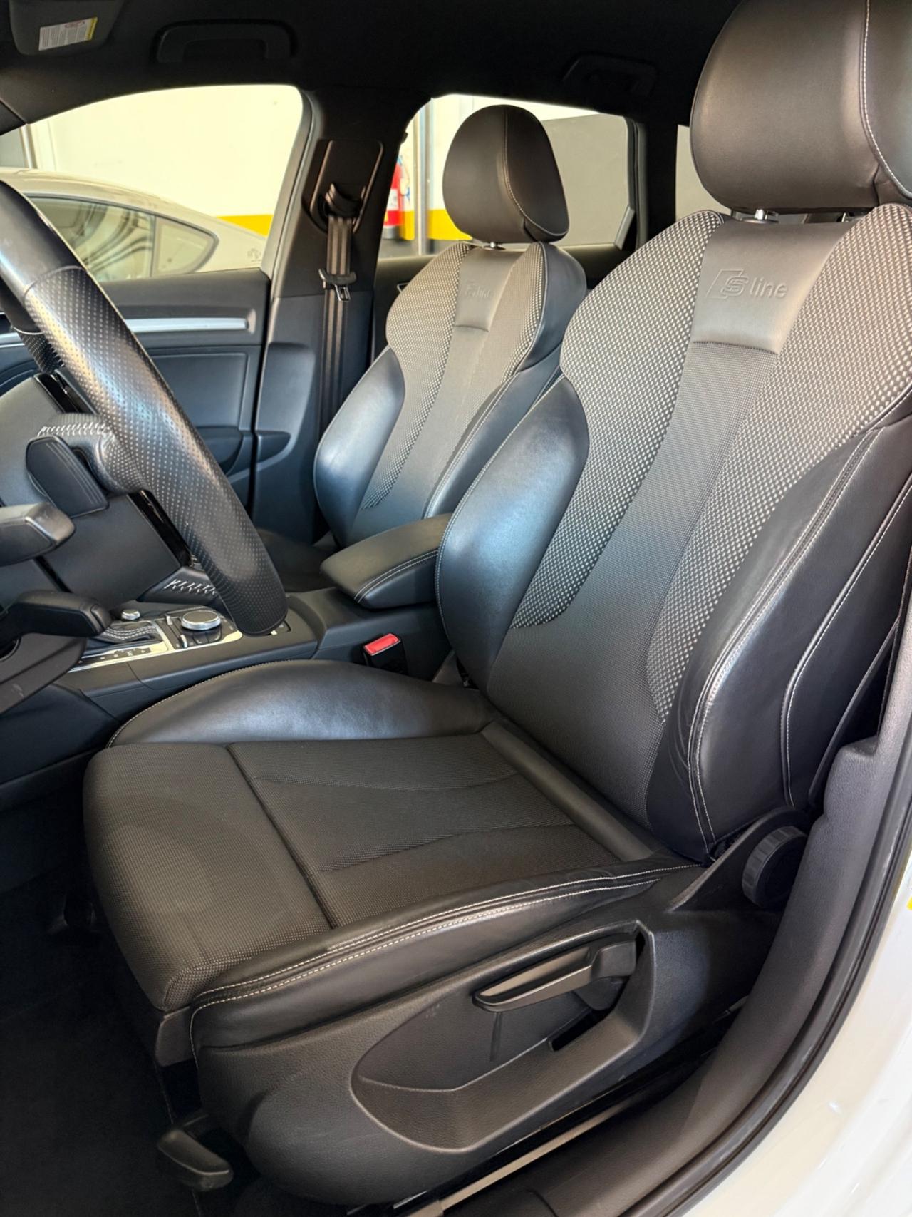 Audi A3 SPB 1.8 TFSI S tronic S-LINE