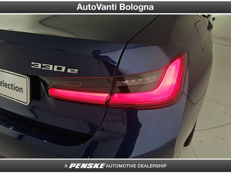 BMW Serie 3 330e Luxury