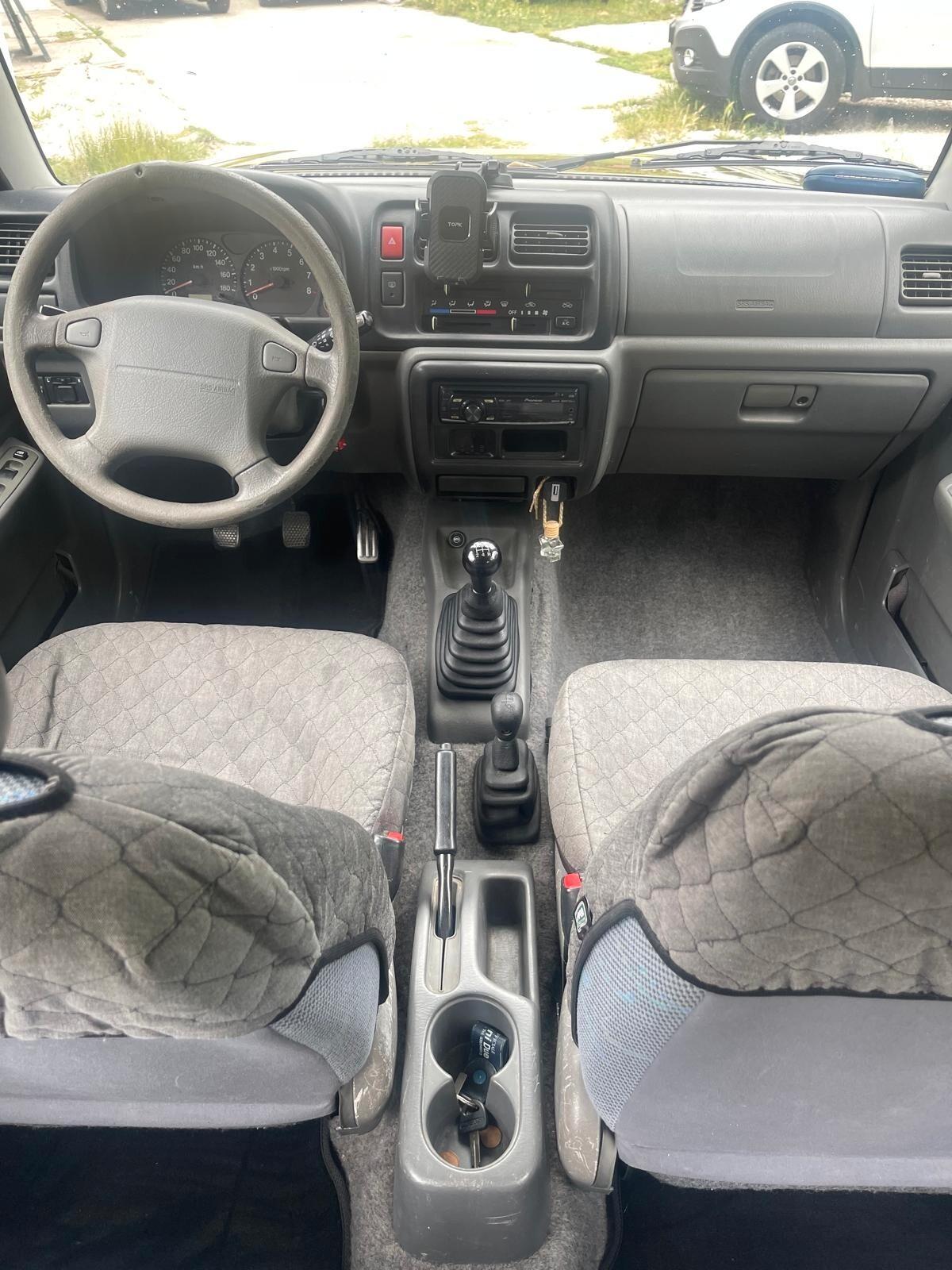 Suzuki Jimny 1.3i 16V cat 4WD JLX GPL