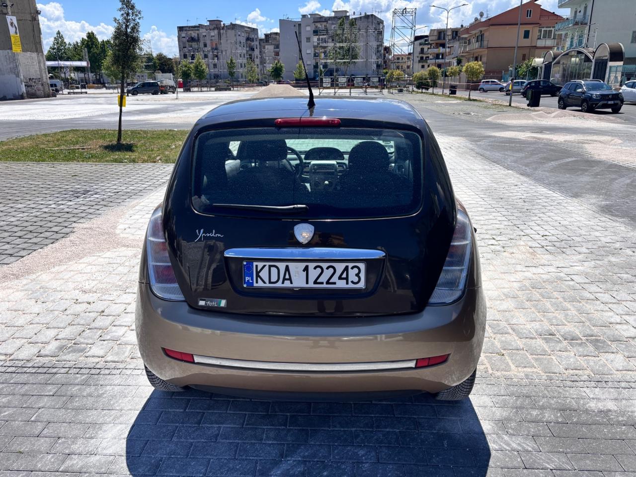 Lancia Ypsilon 1.4 Oro Giallo