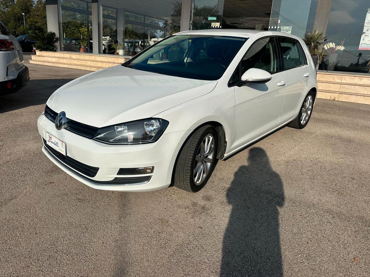 Volkswagen Golf 1.6 TDI 110CV Comfortline Blue Motion neopatentati