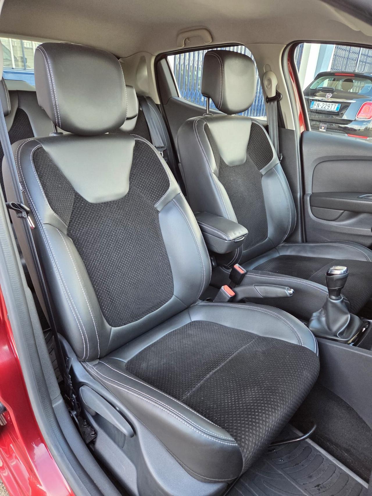 Renault Clio dCi 8V 75 CV Start&Stop 5 porte Energy Intens