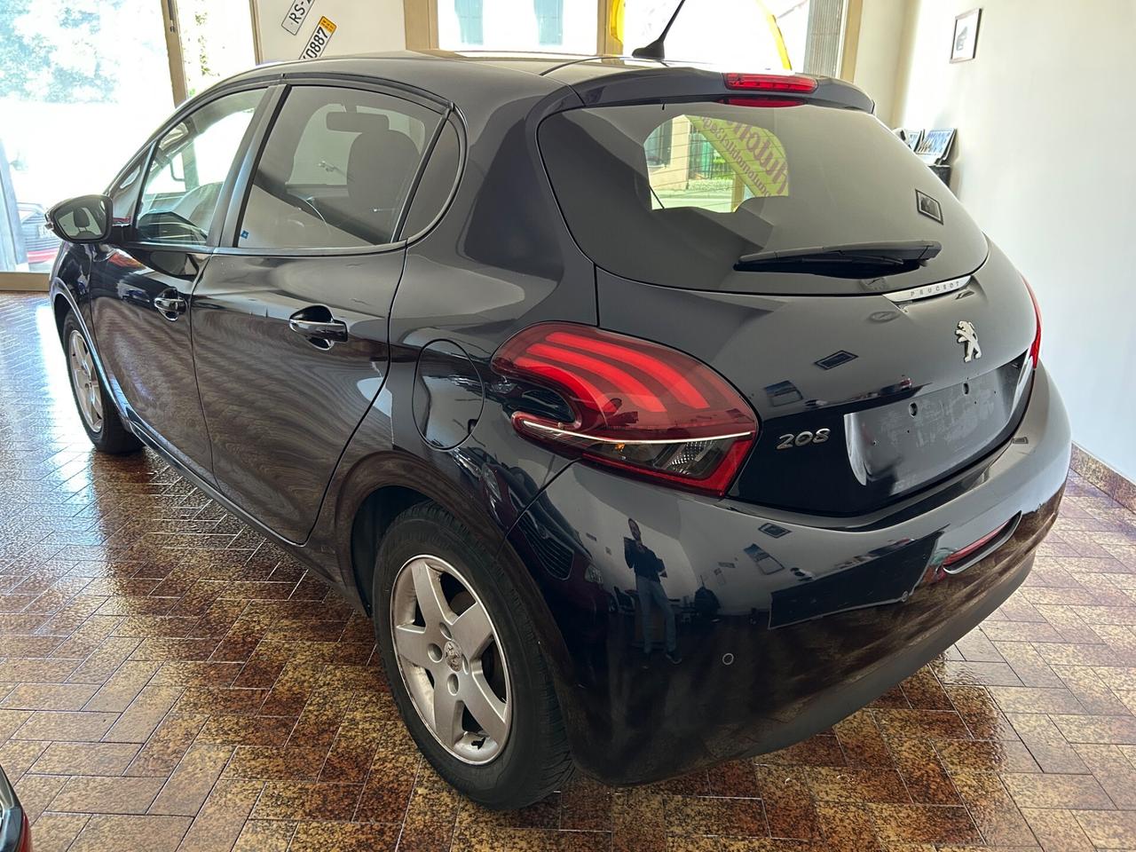 Peugeot 208 PureTech 68 5p. NAVi PDC BLUETOOTH 2018