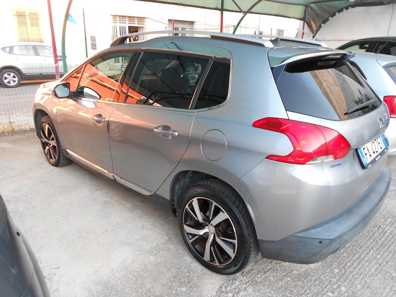 Peugeot 2008 BlueHDi 120 S&S Crossway