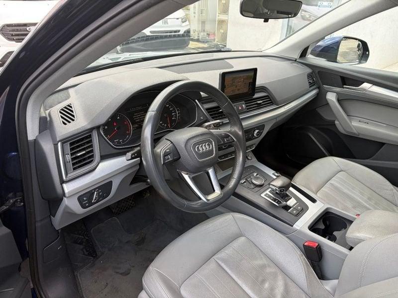 Audi Q5 40 TDI quattro S tronic Business Design
