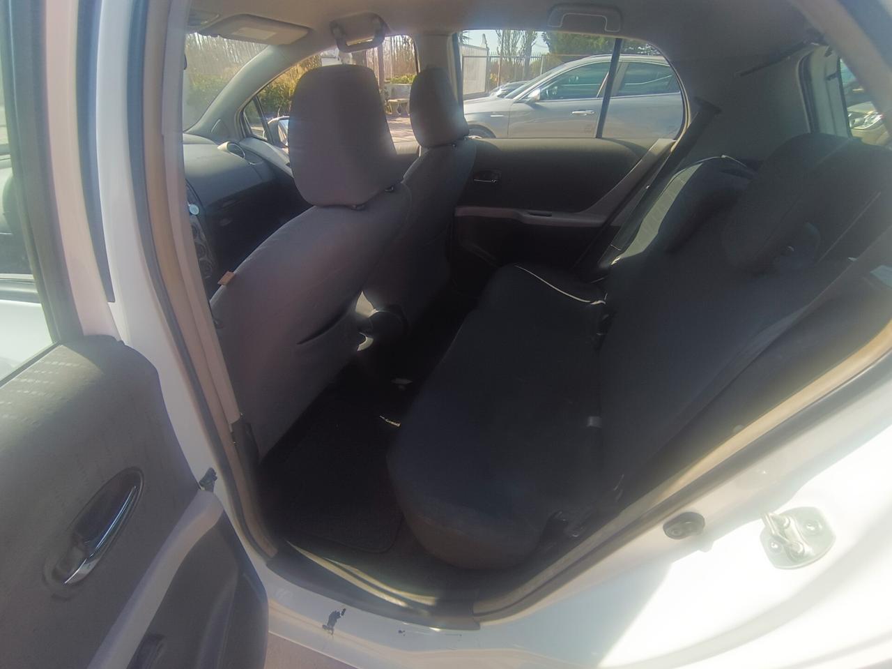 Toyota Yaris 1.4 D-4D 5 porte M-MT Sol