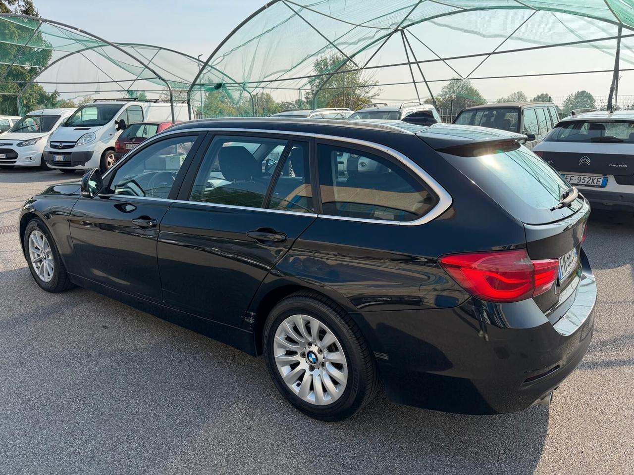 Bmw 318 318d Touring Business Advantage aut.