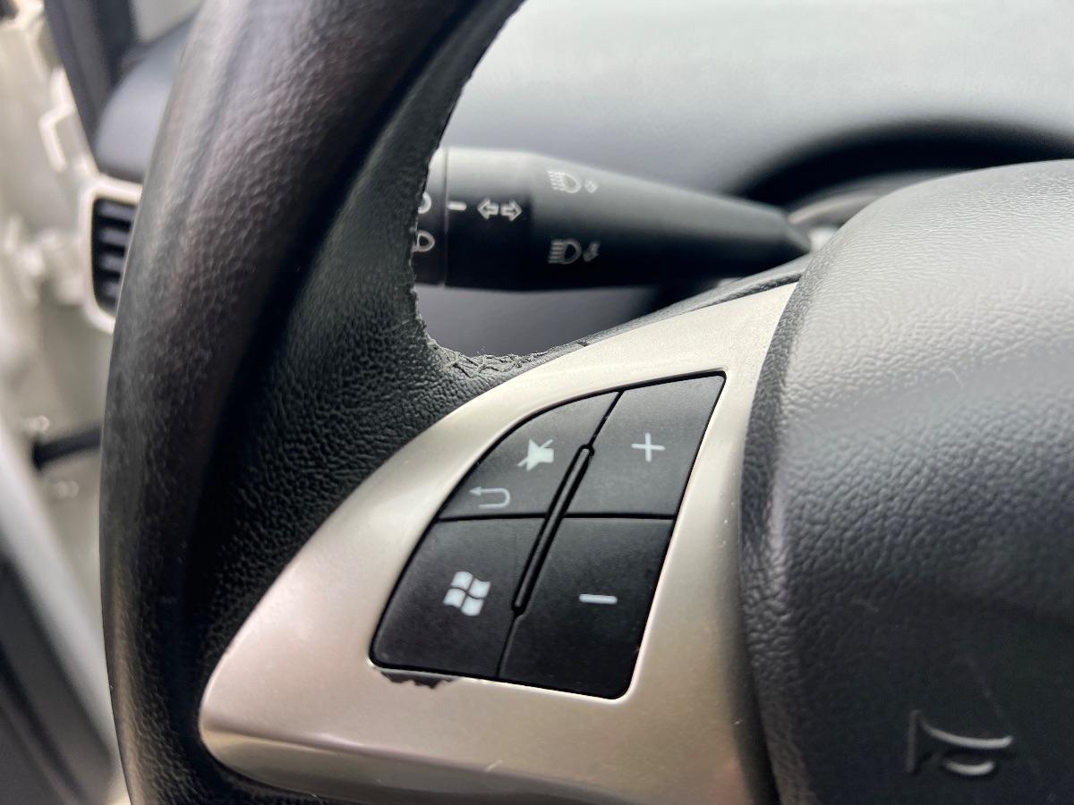 LANCIA - Ypsilon - 1.2 69 CV 5 porte Silver