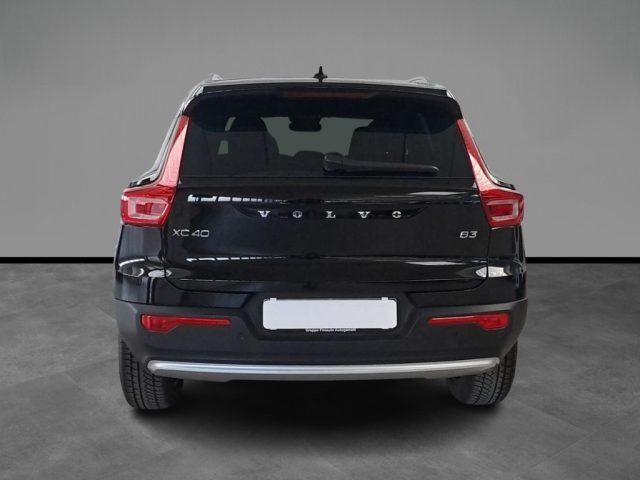 VOLVO XC40 B3 automatico