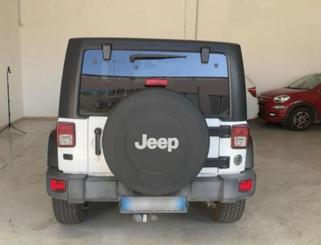 JEEP Wrangler 2.8 CRD DPF Sahara Auto